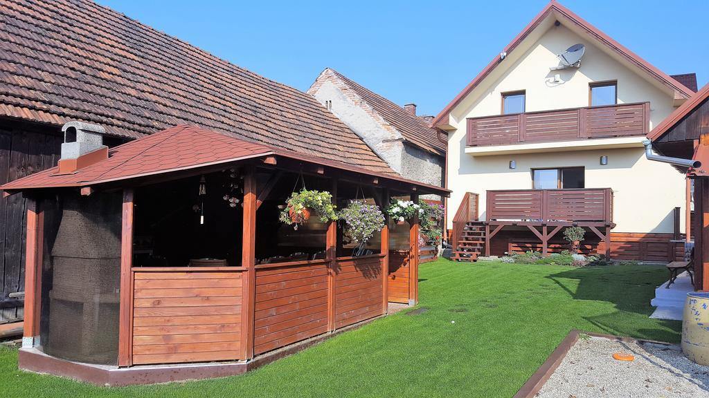 Villa Lienka Bešeňová Exterior foto
