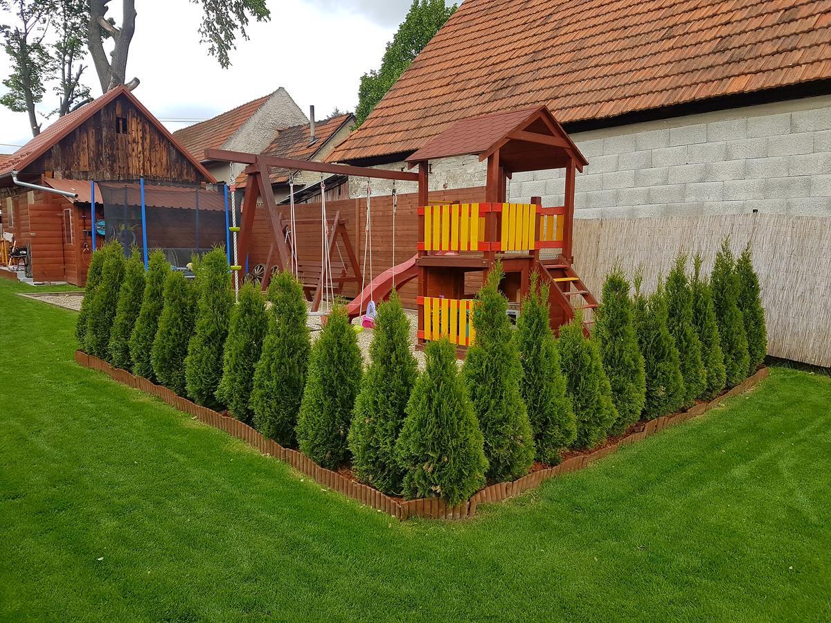 Villa Lienka Bešeňová Exterior foto